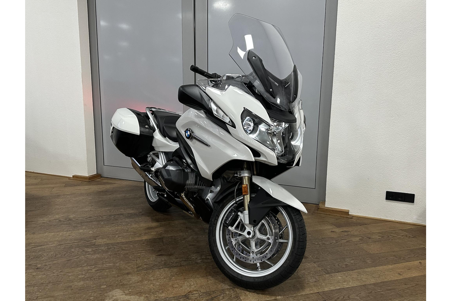 BMW  R 1250 RT *INCL.BTW*COMF.DYN.TOUR*NL-MOTOR*DEALEROH*R1250RT